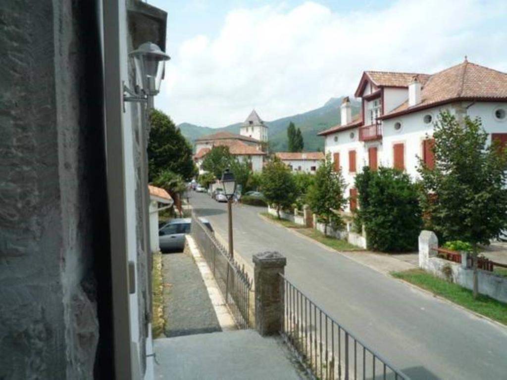 Chalet Elisa Chambre D'Hotes Sare Bagian luar foto